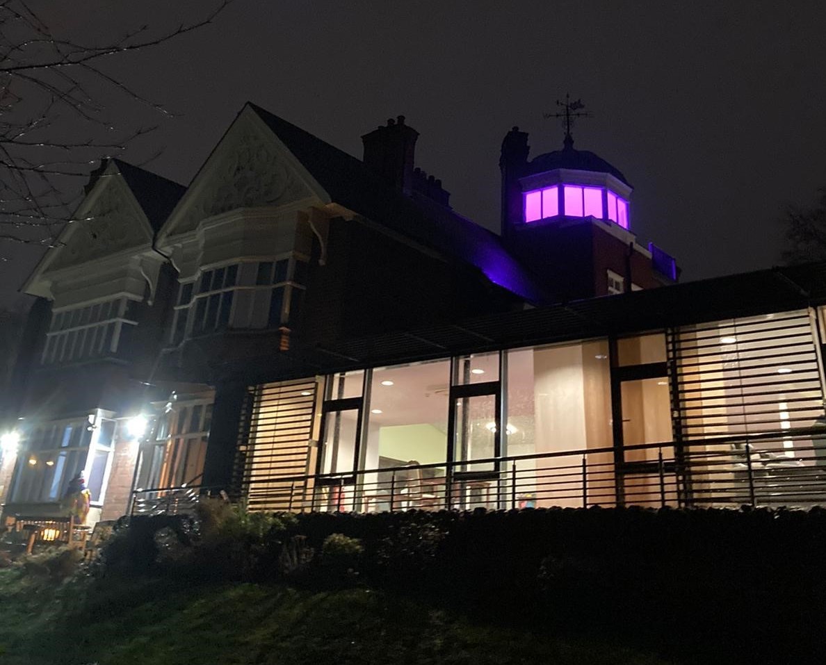 Nottinghamshire Hospice tower lit purple 
