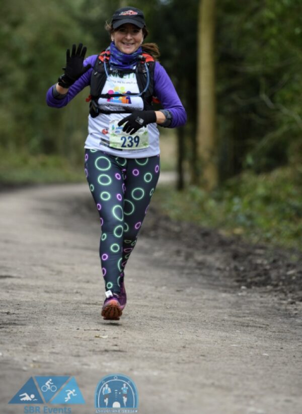 Annette Knowles running