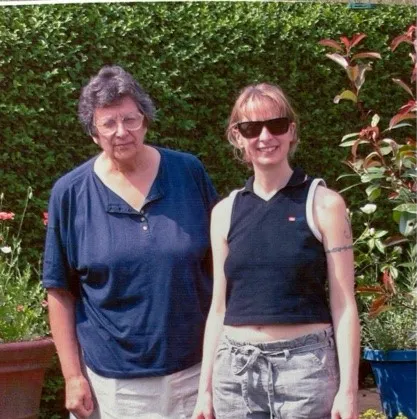 Joan Hind and daughter, Trisha